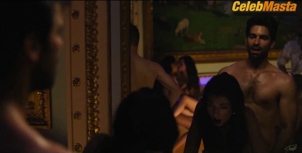 Adriana Torrebejano's Sexy Scene in A Que Estas Esperando?