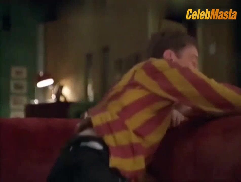 Laura Fraser's Sexy Scene from Divorcing Jack