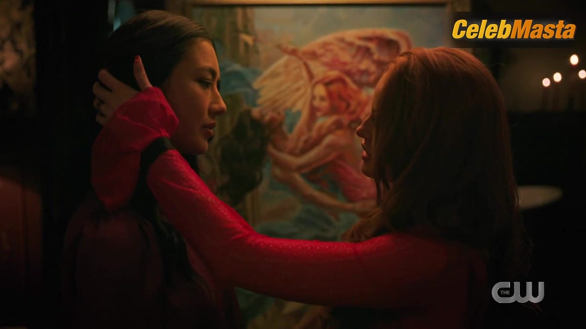 Madelaine Petsch and Adeline Rudolph's Gay Scene in Riverdale