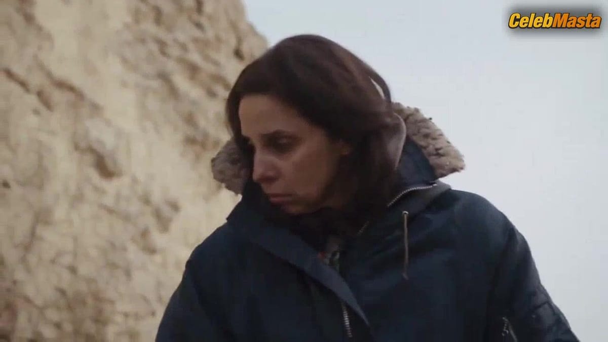 Belen Rueda and Pilar Pintre's Tits Scene in Madres. Amor Y Vida