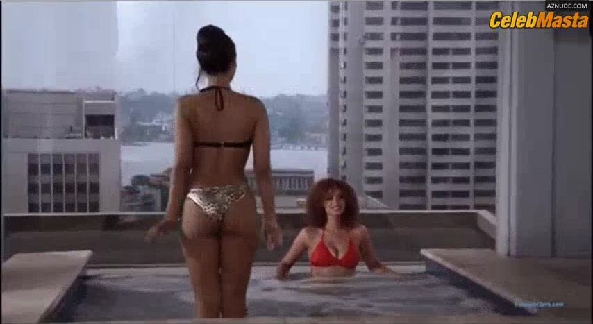Candice Patton Shows Booty in Swimsuit Scene, The Game