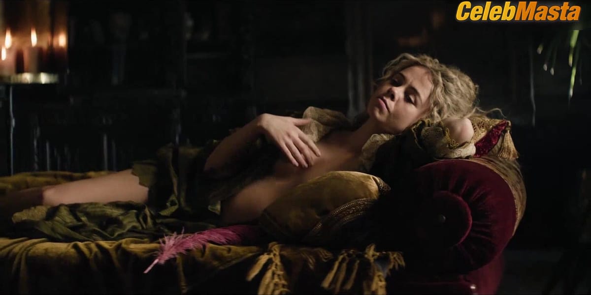 Esme Creed-Miles, Mirren Mack and Saoirse-Monica Jackson's Sex Scene in The Doll Factory