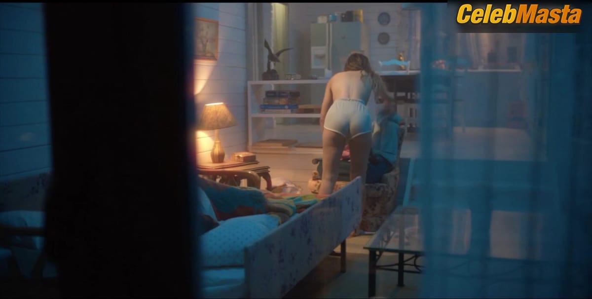 Dafne Fernandez Underwear Scene from Headless Chickens