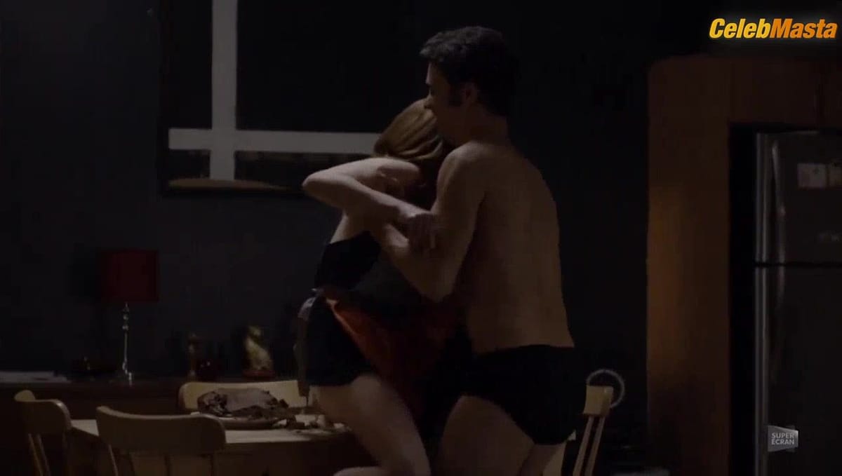Laurence Leboeuf Underwear Scene in Marche A L'ombre, Revealed