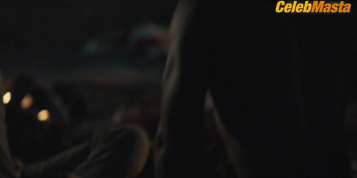 Esme Creed-Miles Underwear Scene from Hanna