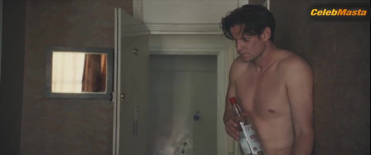 Mia Selway and Sarah Greene's Boobs and Butt Scene in The Death Of Bunny Munro