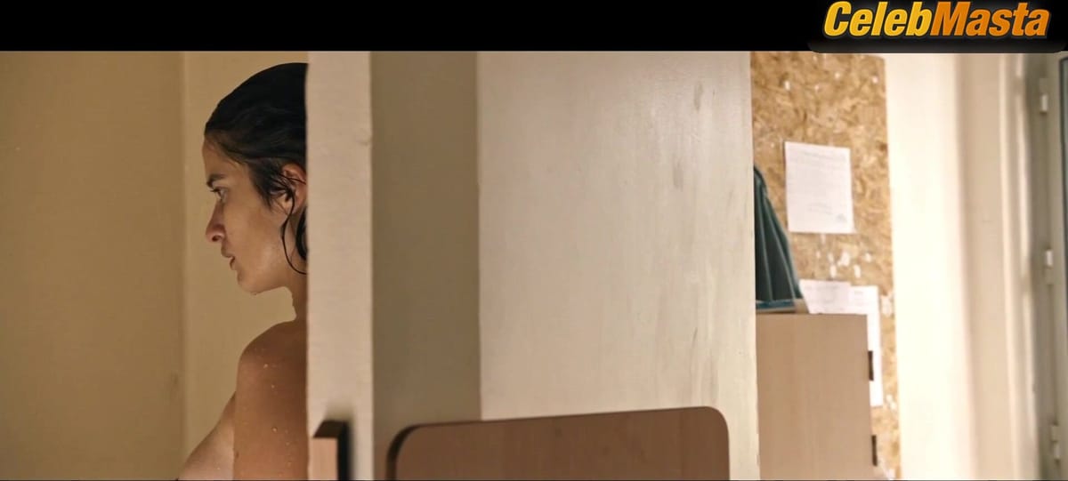 Rebecca Marder Tits Scene from Grand Expectations