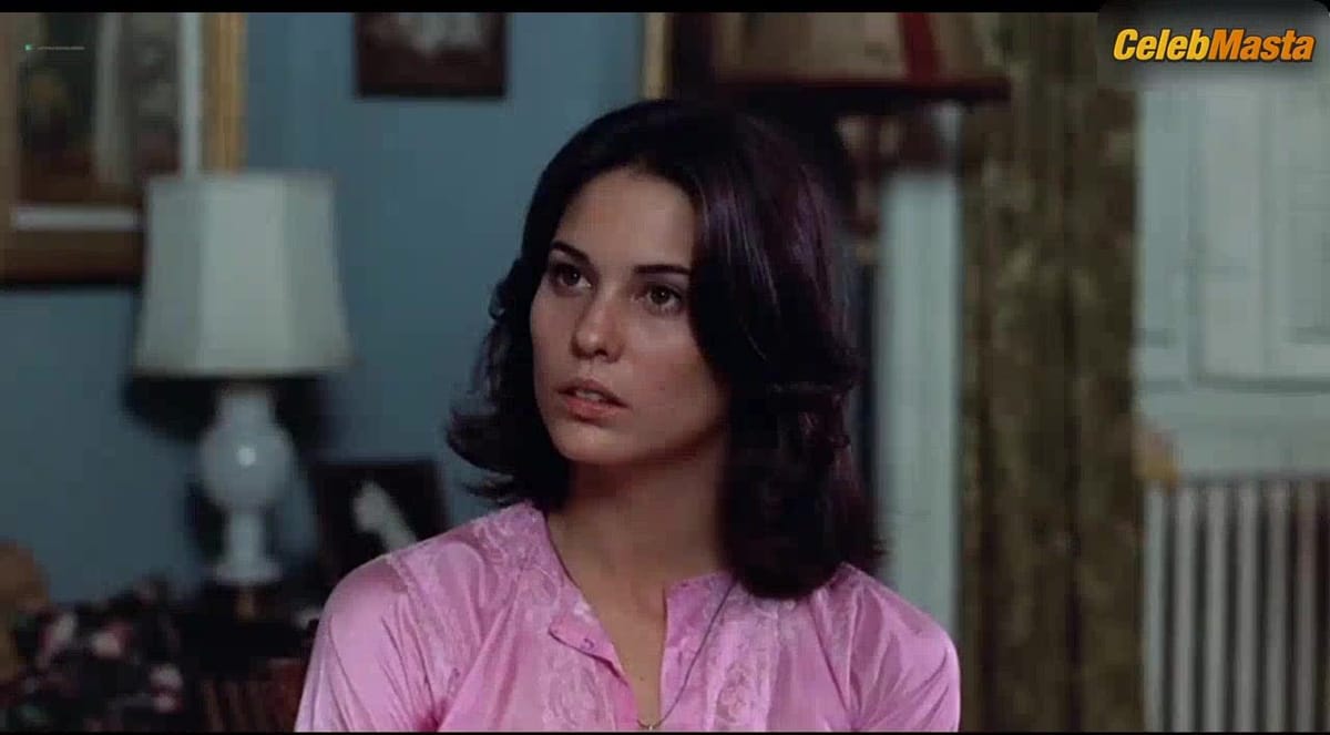 Beverly D'angelo's Booty, Tits Scene in The Sentinel