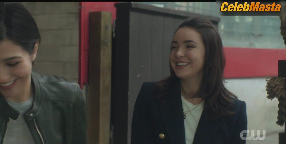 Maddison Jaizani and Katie Findlay's Lesbian Sex Scene in Nancy Drew