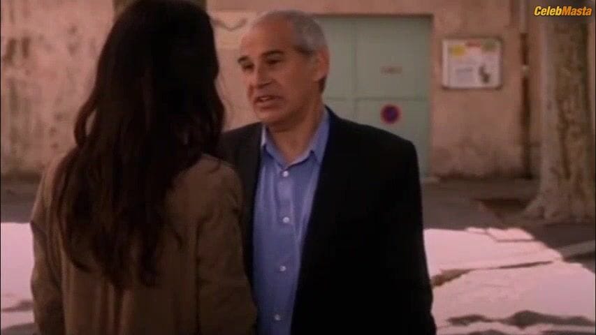 Linda Hardy's Sexy Scene from Enquetes Reservees