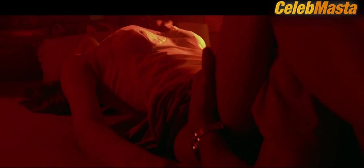 Carolina Ardohain's Sexy Scene in Desire