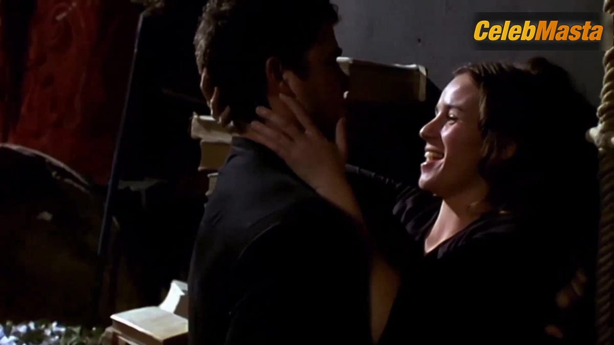 Marta Etura's Sex Scene in Sin Verguenza