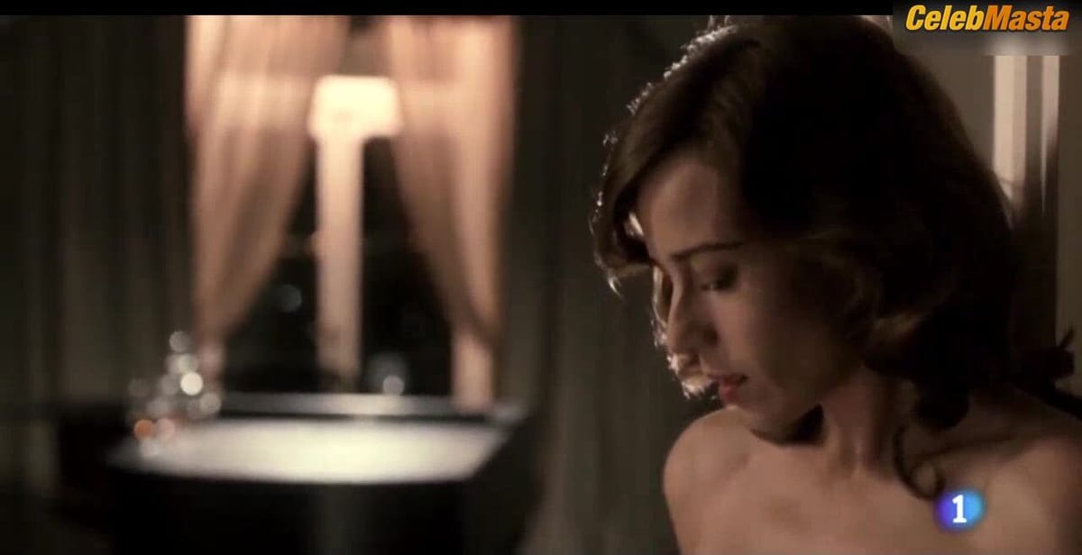Marta Etura's Booty, Tits Scene in La sonata del silencio