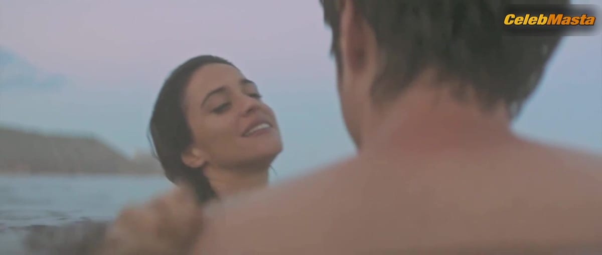 Macarena Garcia's Butt, Boobs Scene in Paradise