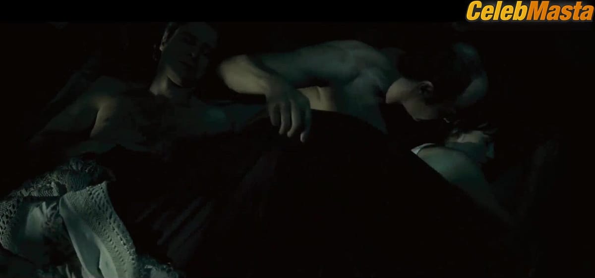 Marta Etura Reveals Booty, Boobs Scene in Sleep Tight