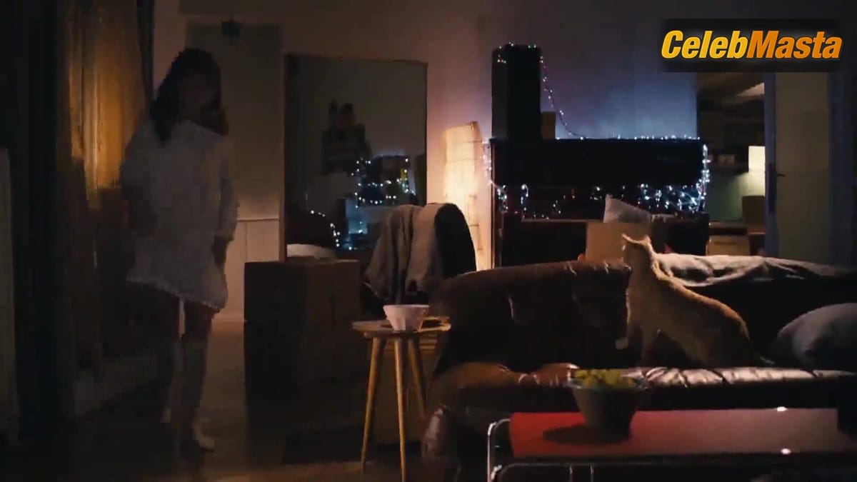 Marta Etura Tits Scene from Sexo facil, peliculas tristes