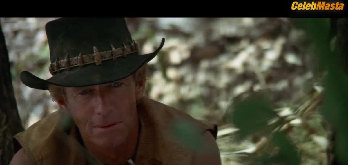 Linda Kozlowski's Ass, Tits Scene from Crocodile Dundee