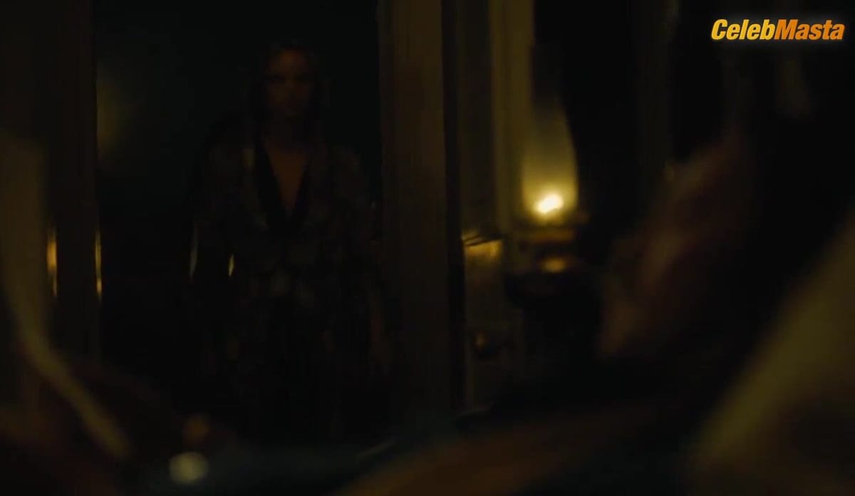 Joanna Vanderham Reveals Sex Scene in Warrior