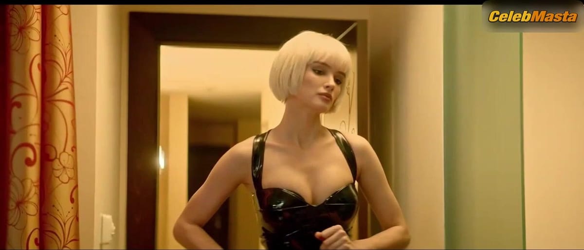 Aleksandra Bortich, Paulina Andreeva and Yuliya Aleksandrova Tits Scene in Mistresses
