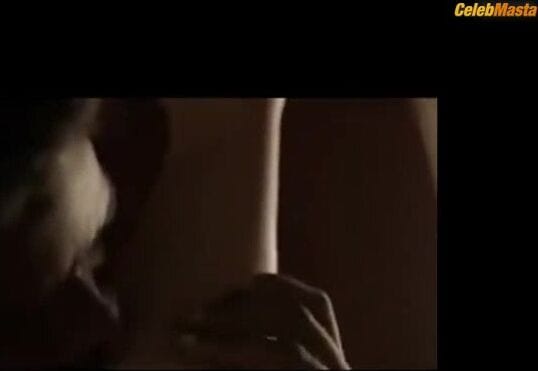 Isis Valverde's Sexy Scene from Faroeste Caboclo