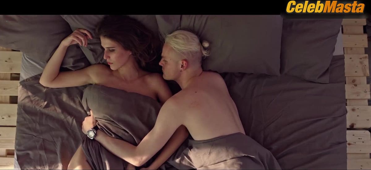 Aleksandra Bortich and Alyona Babenko Sex Scene from Blesk