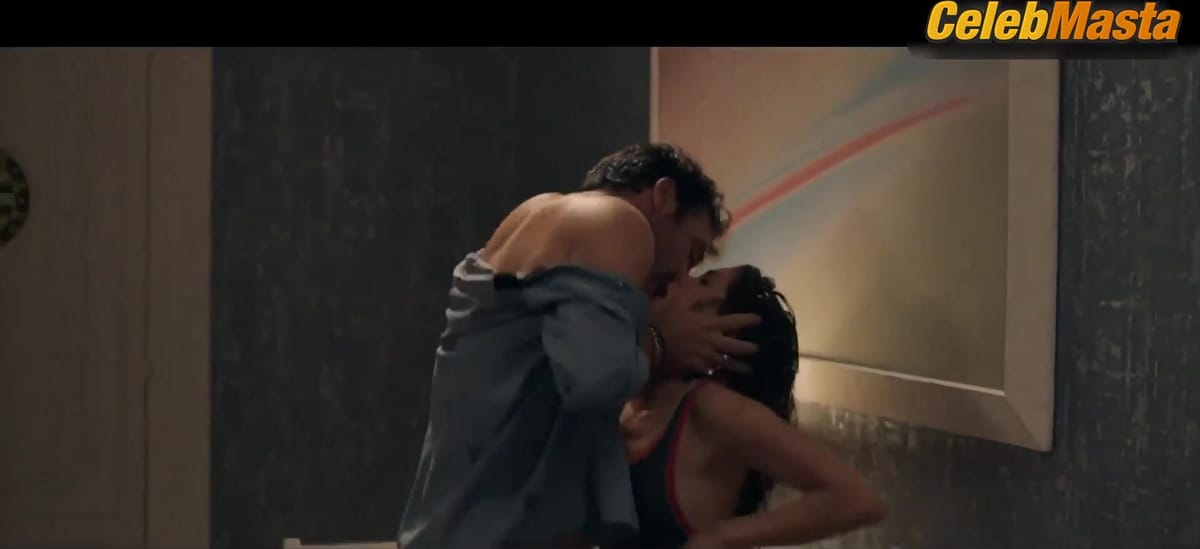 Giulia Michelini Tits Scene from Io Ce