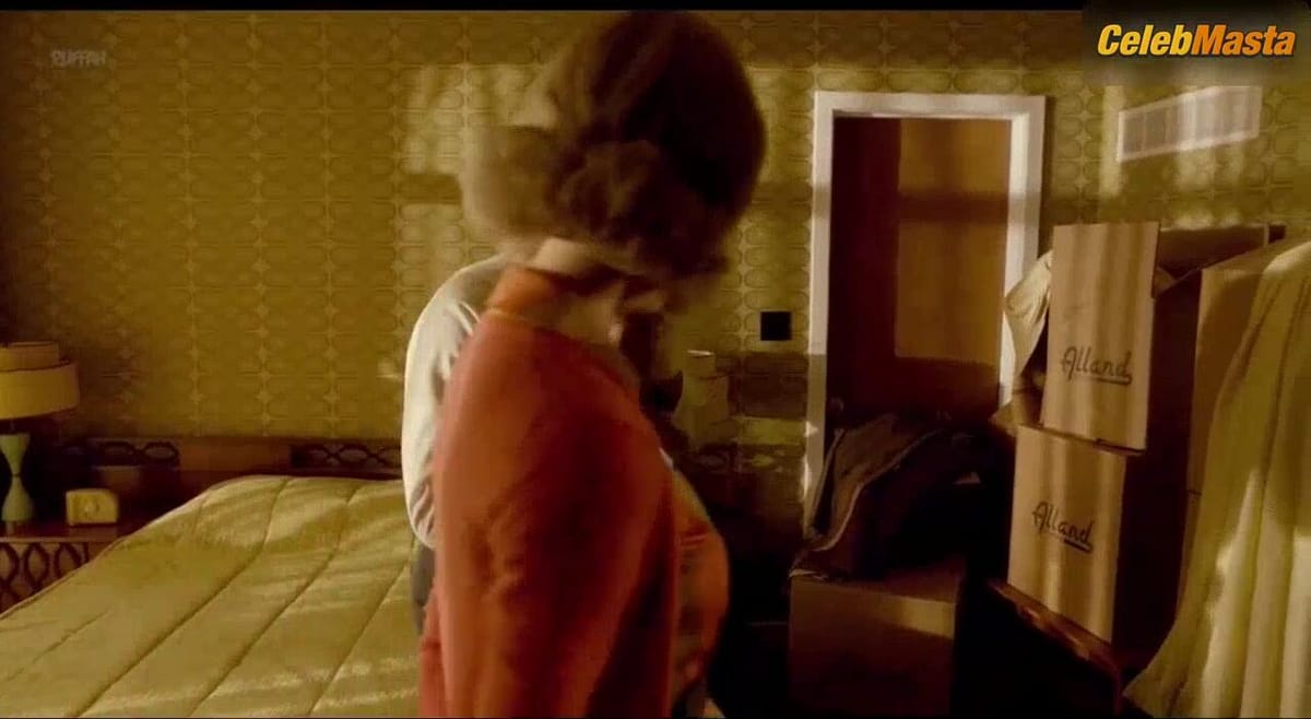 Lauren Lee Smith's Boobs Scene in The Shape Of Water