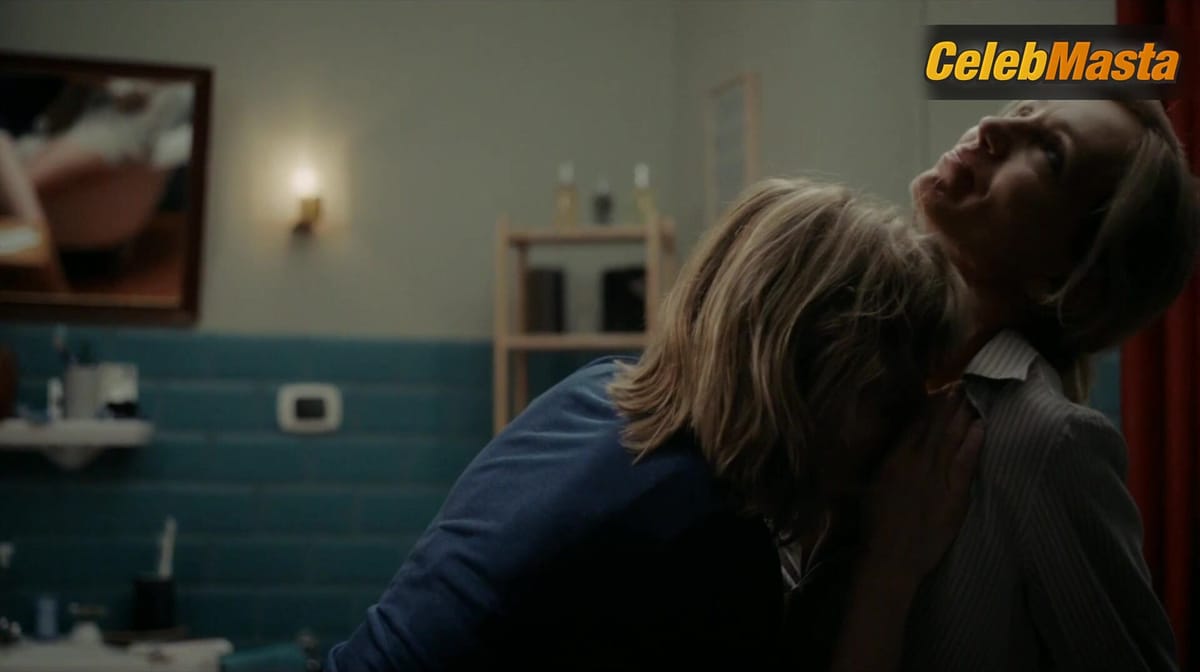 Isabelle Carre and Ursina Lardi Lesbian, Boobs Scene in Continental Drift (south)