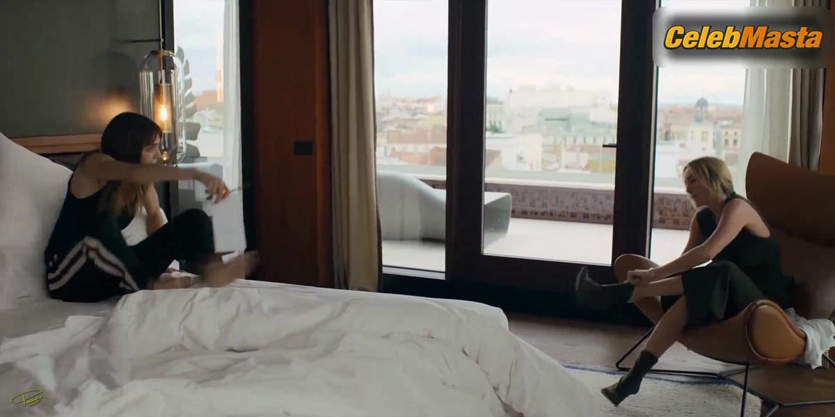 Kira Miro and Irene Arcos Share a Lesbian Scene in Headless Chickens