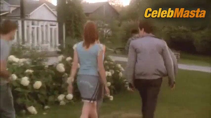 Lauren Lee Smith Shows Underwear in a Mutant X Scene