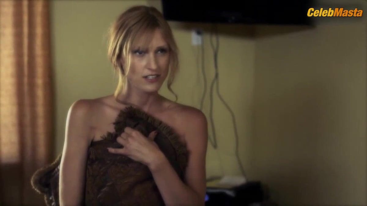 Molinee Green Booty, Tits Scene in Milf