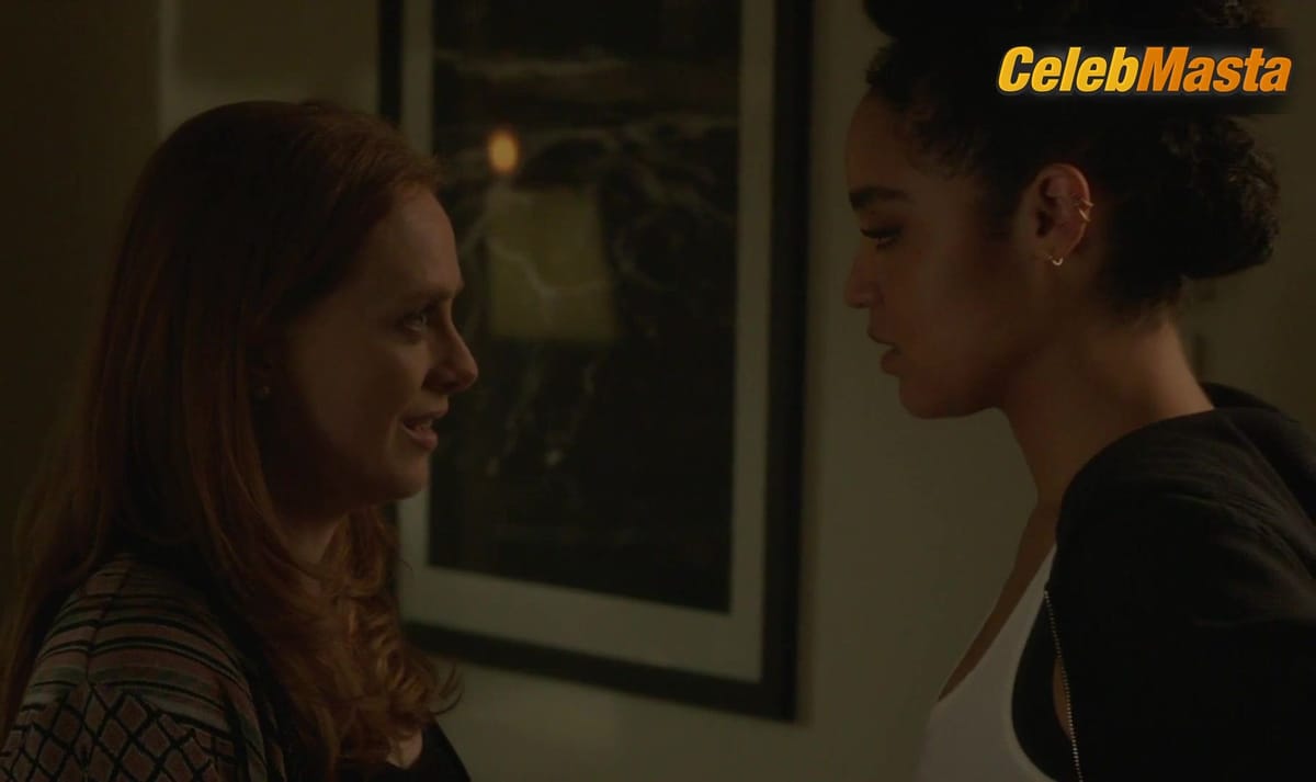 Alex Paxton-Beesley and Aisha Dee's Lesbian Scene in The Bold Type