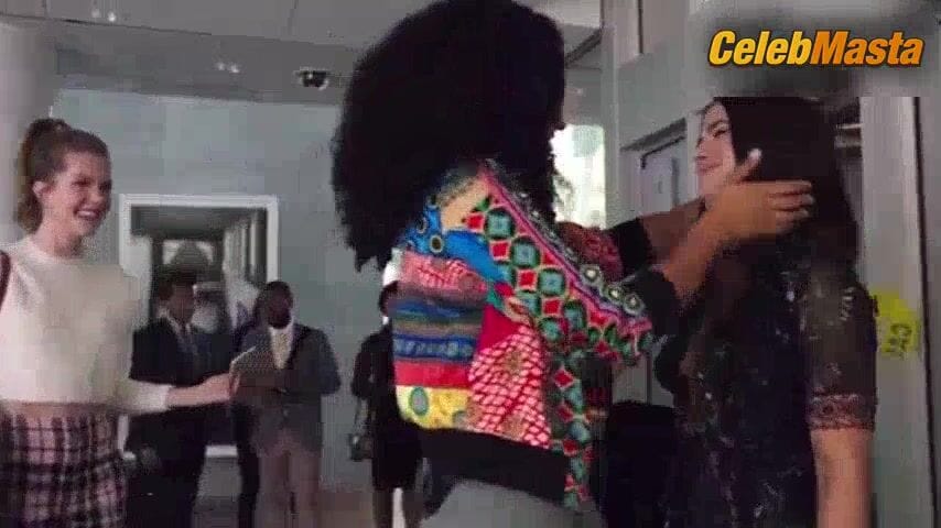 Katie Stevens and Aisha Dee's Lesbian Scene in The Bold Type