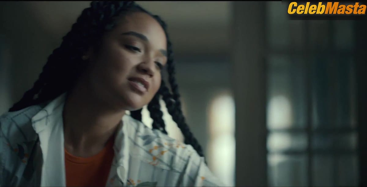 Abigail Breslin and Aisha Dee's Lesbian Scene from Accused