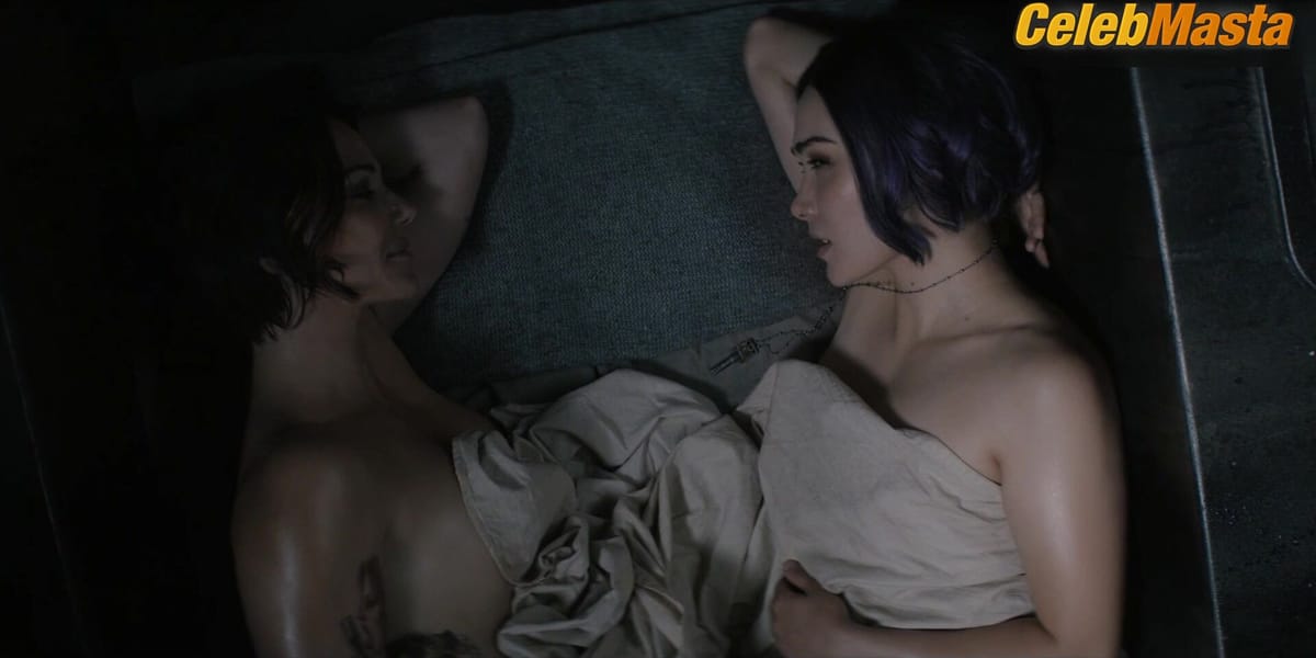 Daniella Pineda and Jade Harlow Sex Scene from Cowboy Bebop