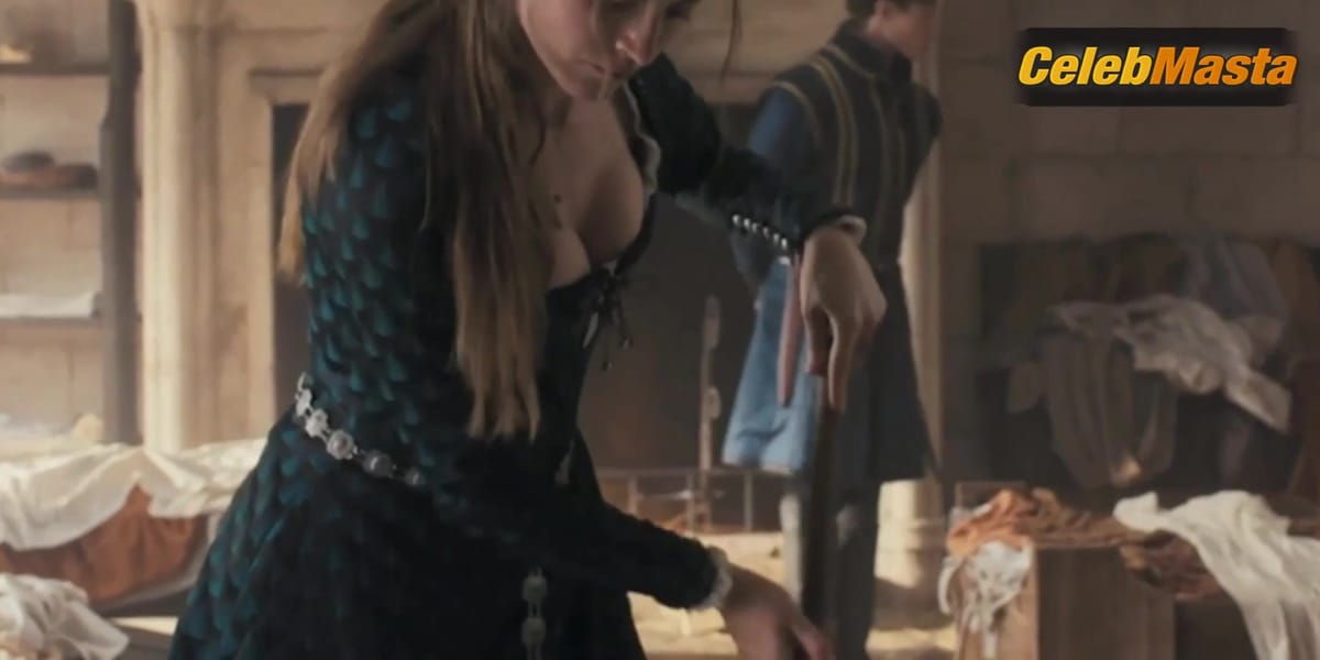 Jelena Gavrilovic Boobs Scene in Robin Hood