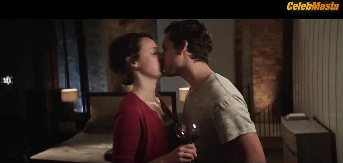 Phoebe Waller-Bridge Tits, Underwear Scene from Fleabag