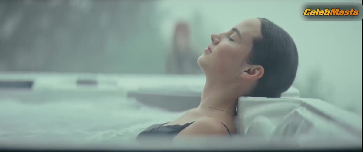 Martyna Byczkowska Ass, Tits Scene from Nieprzyjaciel