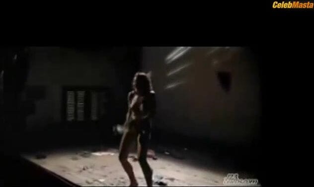 Dira Paes Ass Scene from Baixio Das Bestas
