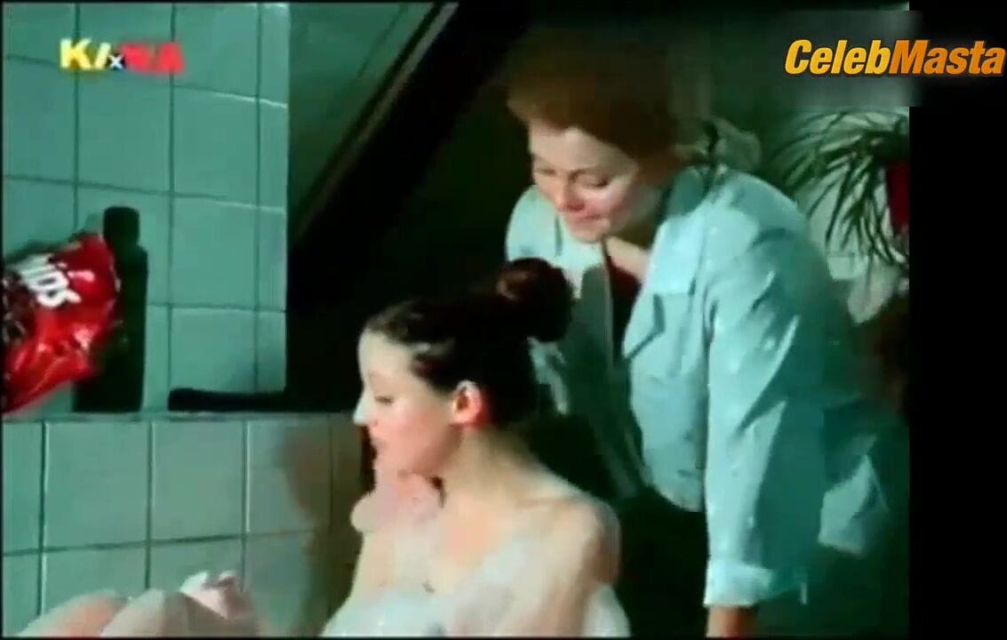 Alexandra Maria Lara Tits Scene from Mensch, Pia!