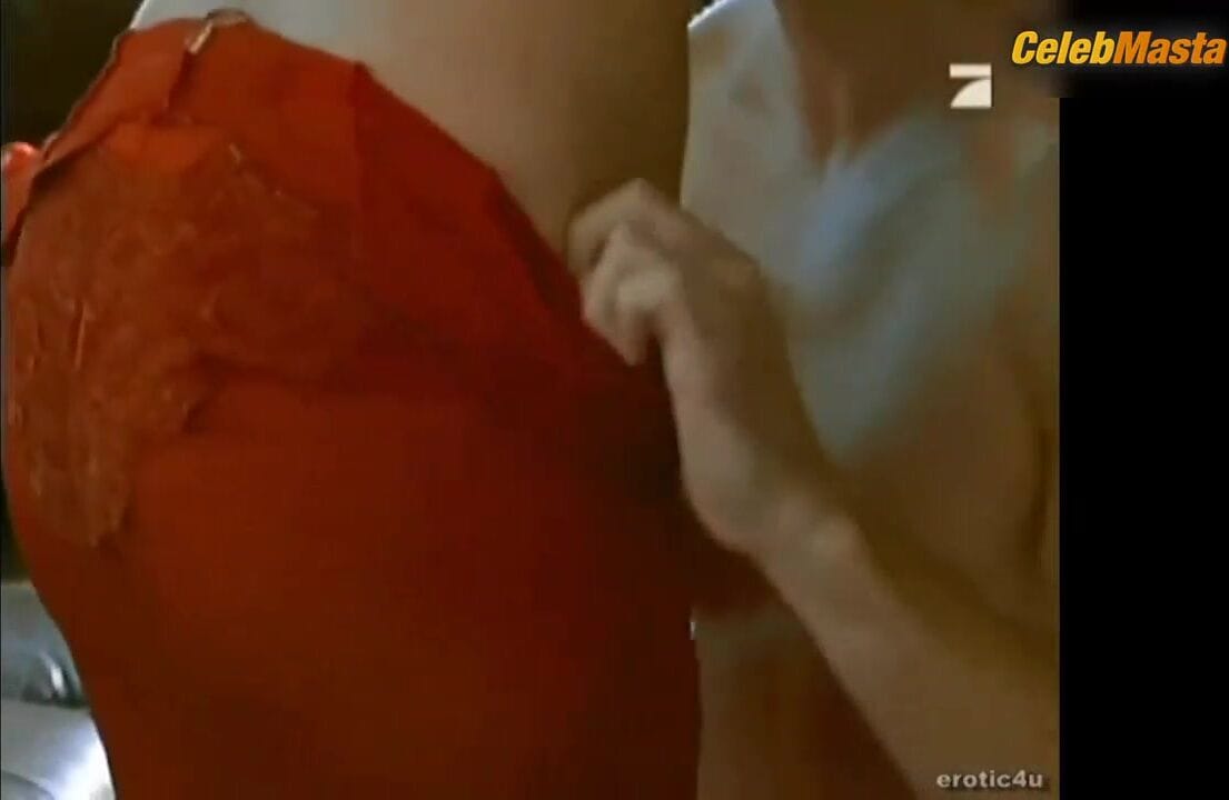 Shauna O'Brien Booty, Tits Scene in The Mistress Club