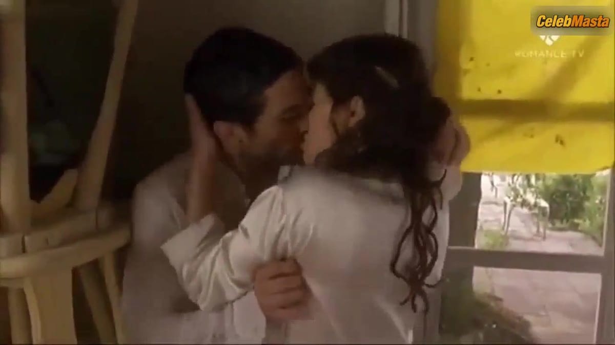 Esther Zimmering's Sex Scene in Hochzeit Um Jeden Preis