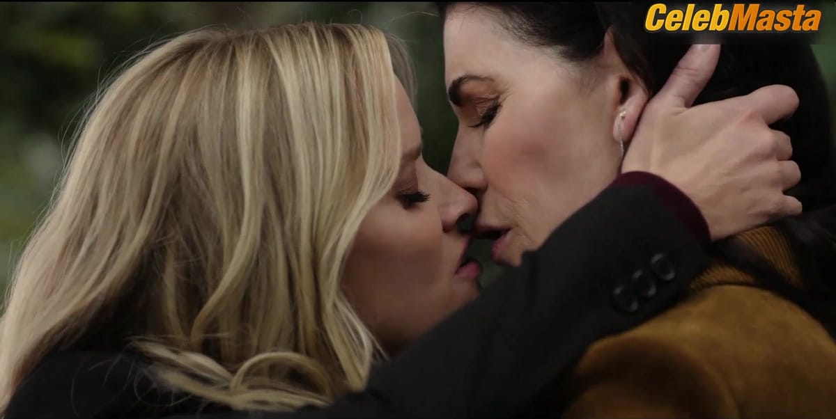 Reese Witherspoon and Julianna Margulies's Lesbian Scene in The Morning Show