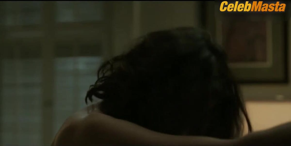 Wendy Moniz's Sexy Scene in House Of Cards
