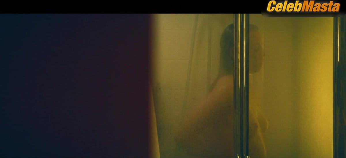 Jeanne Goursaud Boobs Scene in Blood Coast