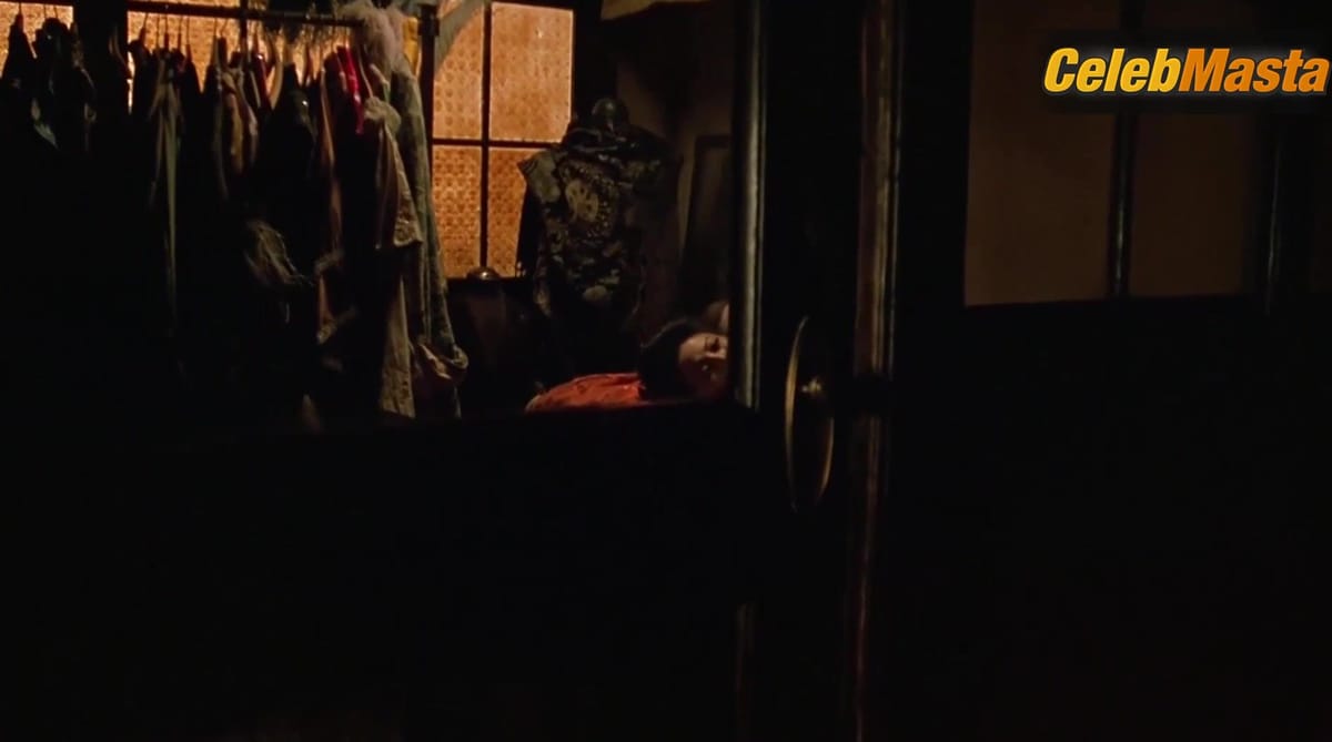 Tamlyn Tomita's Ass, Tits Scene from Come See the Paradise