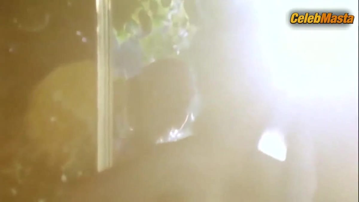 Moana Pozzi Boobs Scene in Diva Futura