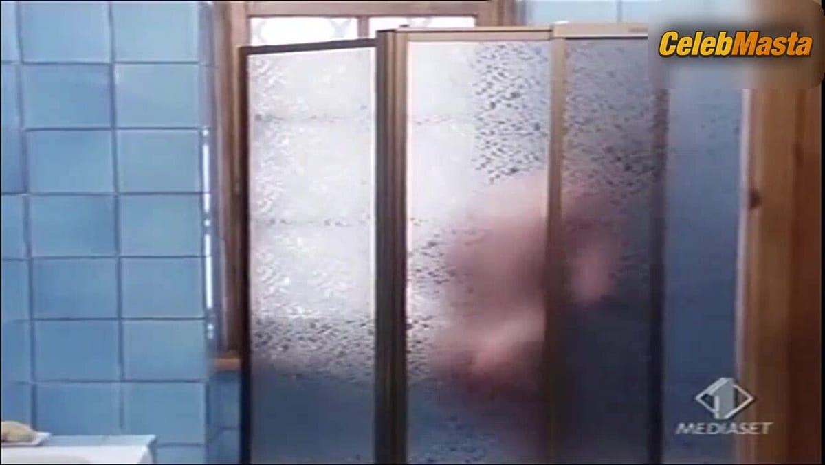 Moana Pozzi's Tits Scene from Doppio Misto