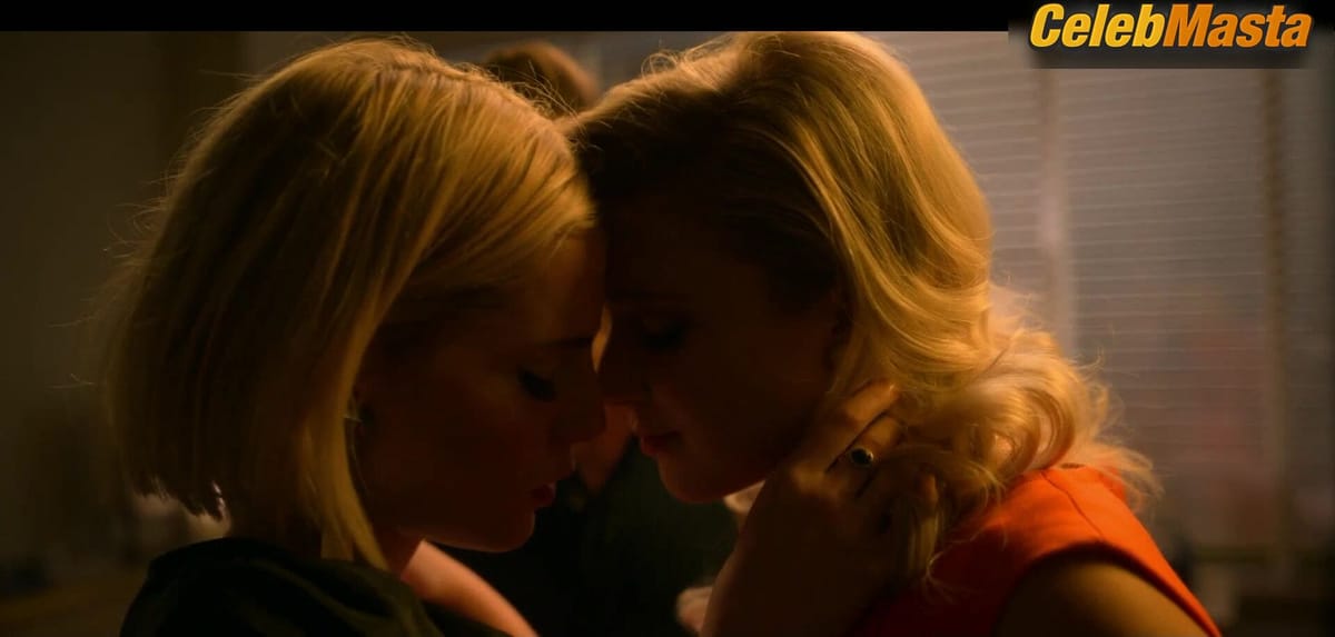 Julia Schlaepfer and Lucy Boynton's Lesbian Sex Scene in The Politician