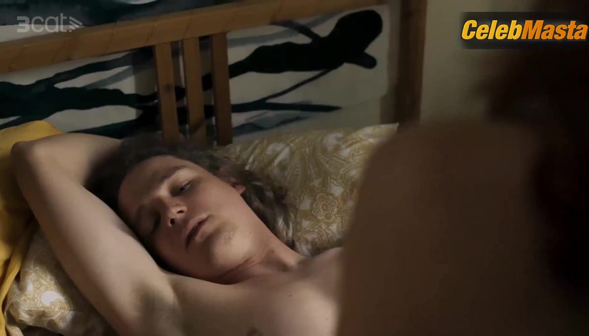 Maria Morera Colomer's Sexy Scene in Jo Mai Mai